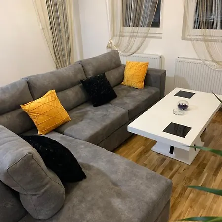 Apartman M&g Lux Apartamento Bijeljina